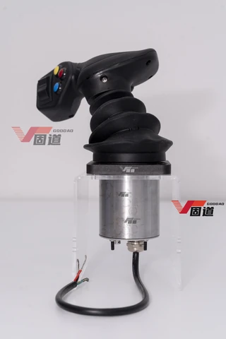 固道科技电控手柄 Z字摩擦型 · 中位中间锁定 · 产品2，图片04 - 前进档（缩略图）